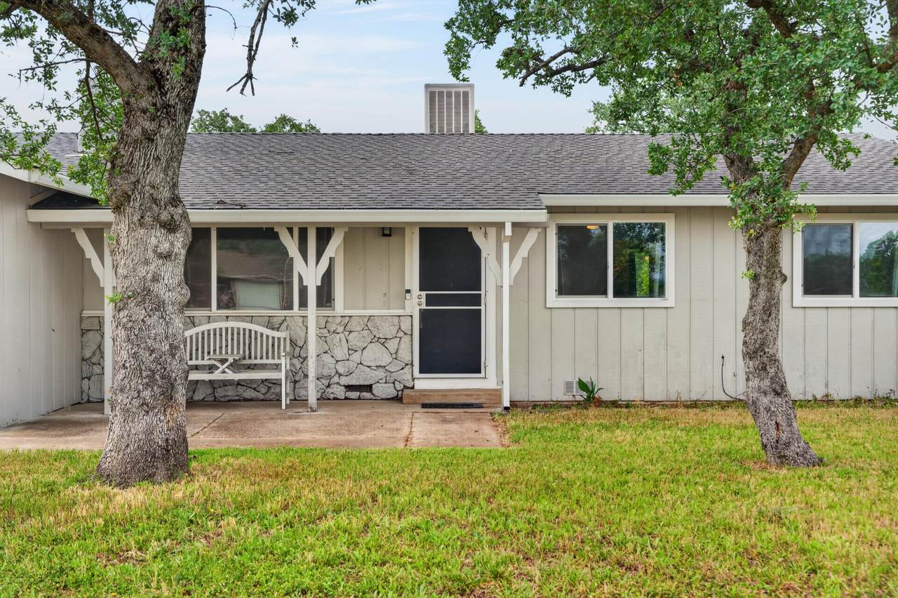 22402 River View Drive - Photo 1