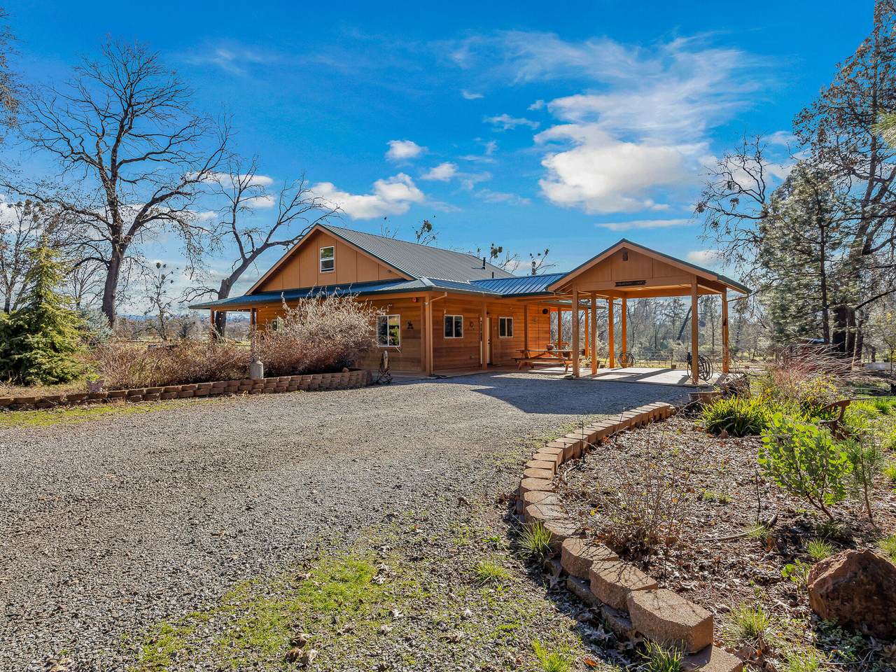 13575 English Way - Photo 1