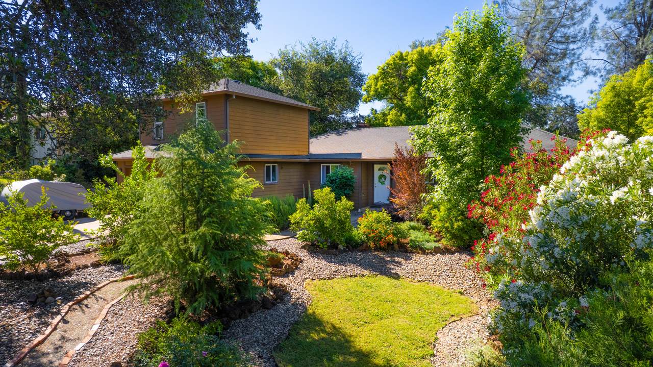 1451 Carter Way - Photo 1