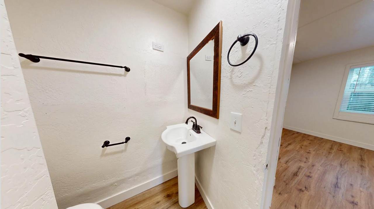 2715 Twin View Boulevard - Photo 1