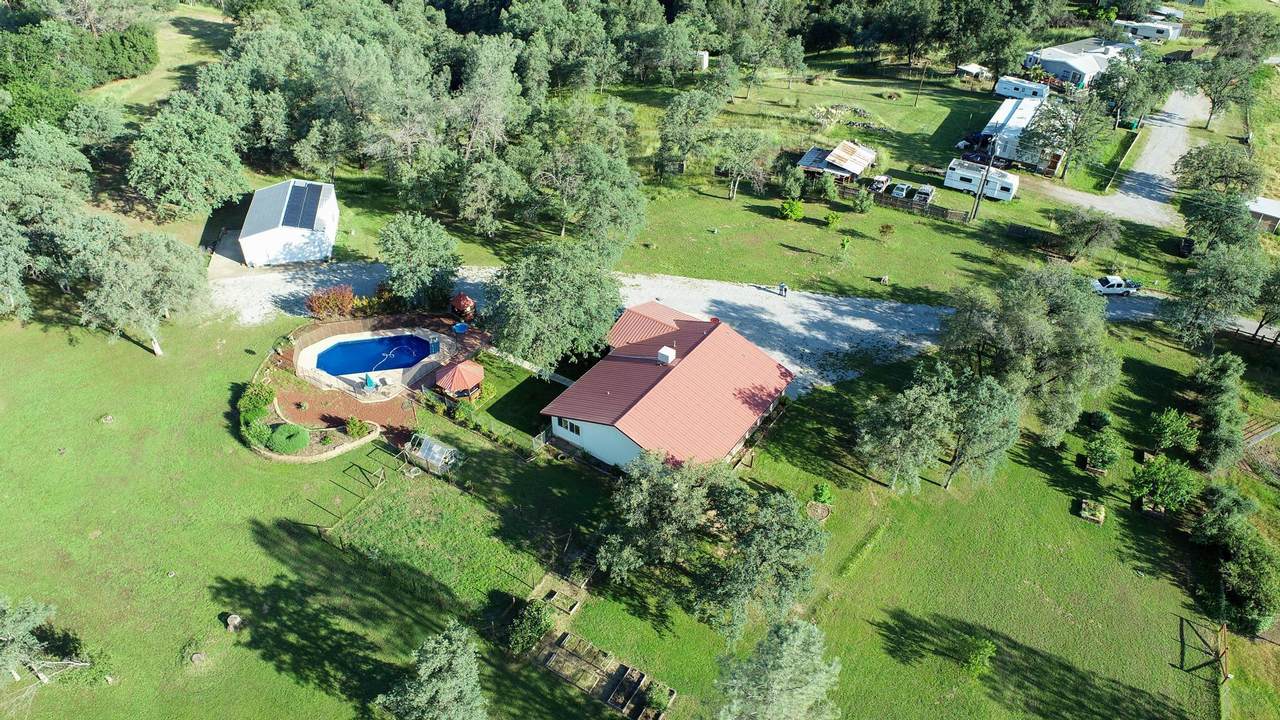 12075 Kern Drive - Photo 1