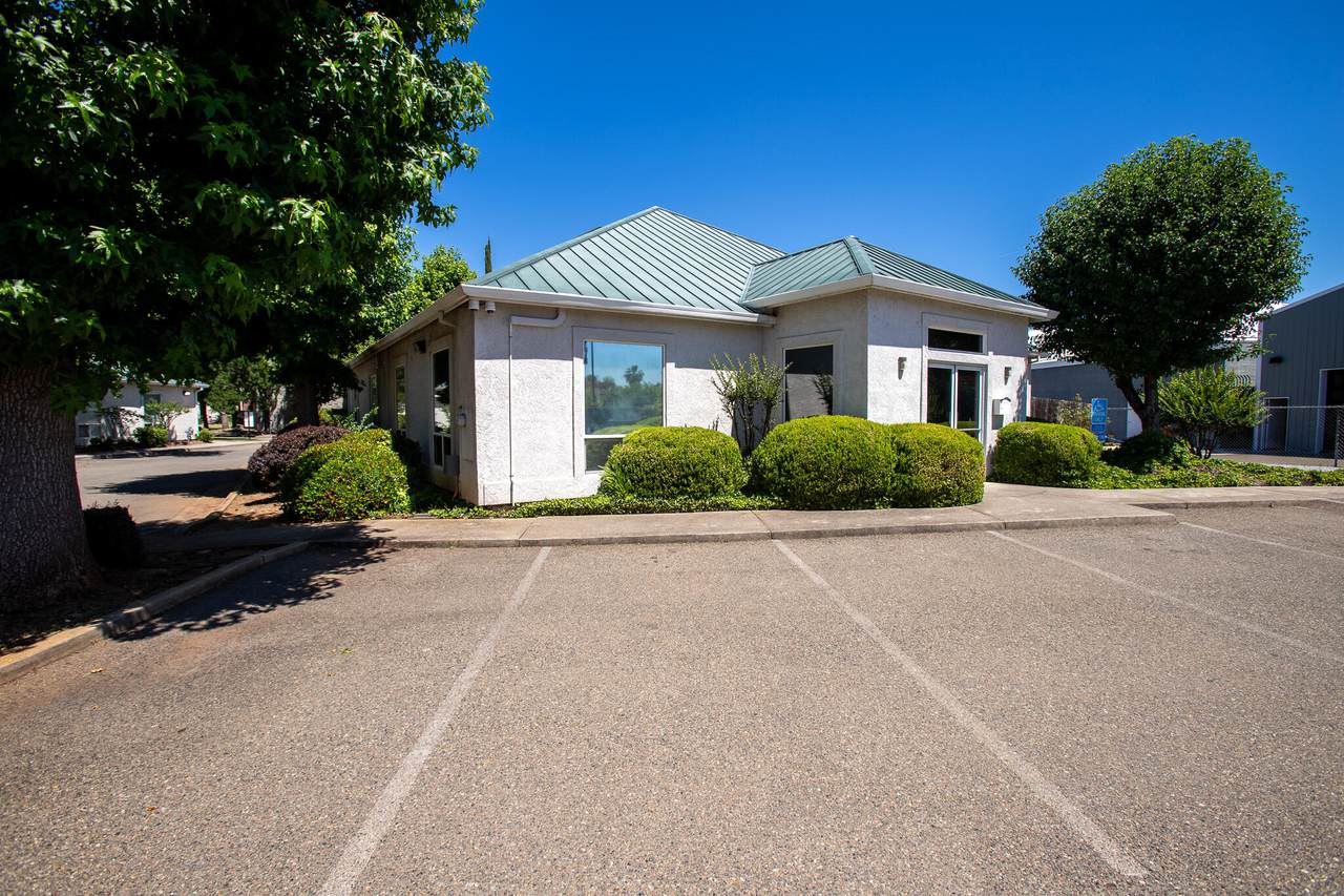 353 Park Marina Circle - Photo 1