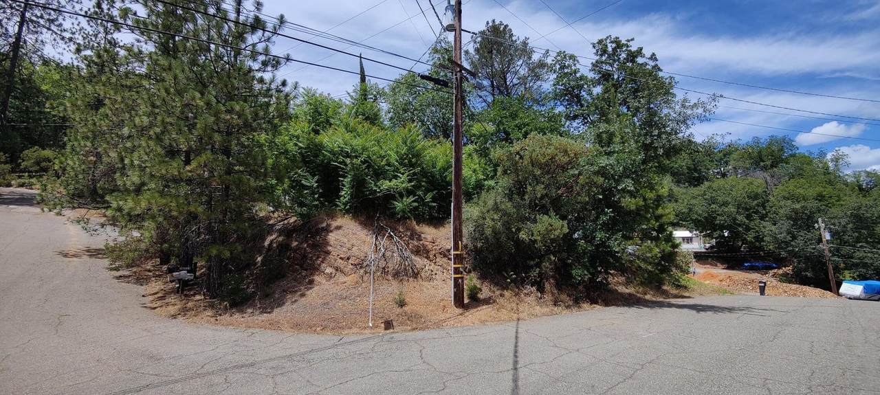 18150 Slate Street - Photo 1