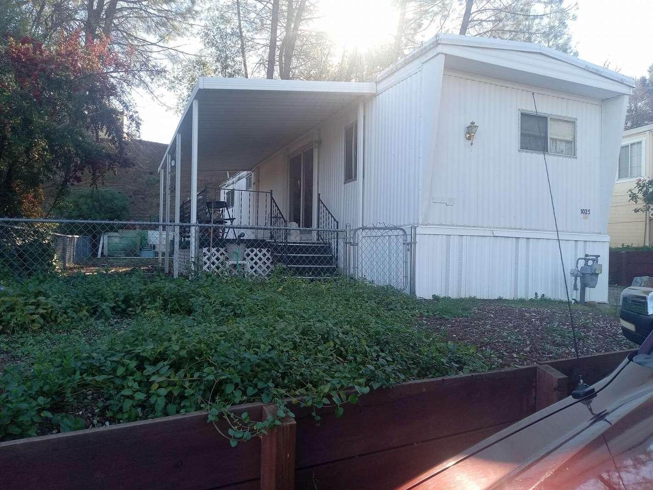 1025 Mountain Shadows Boulevard - Photo 1