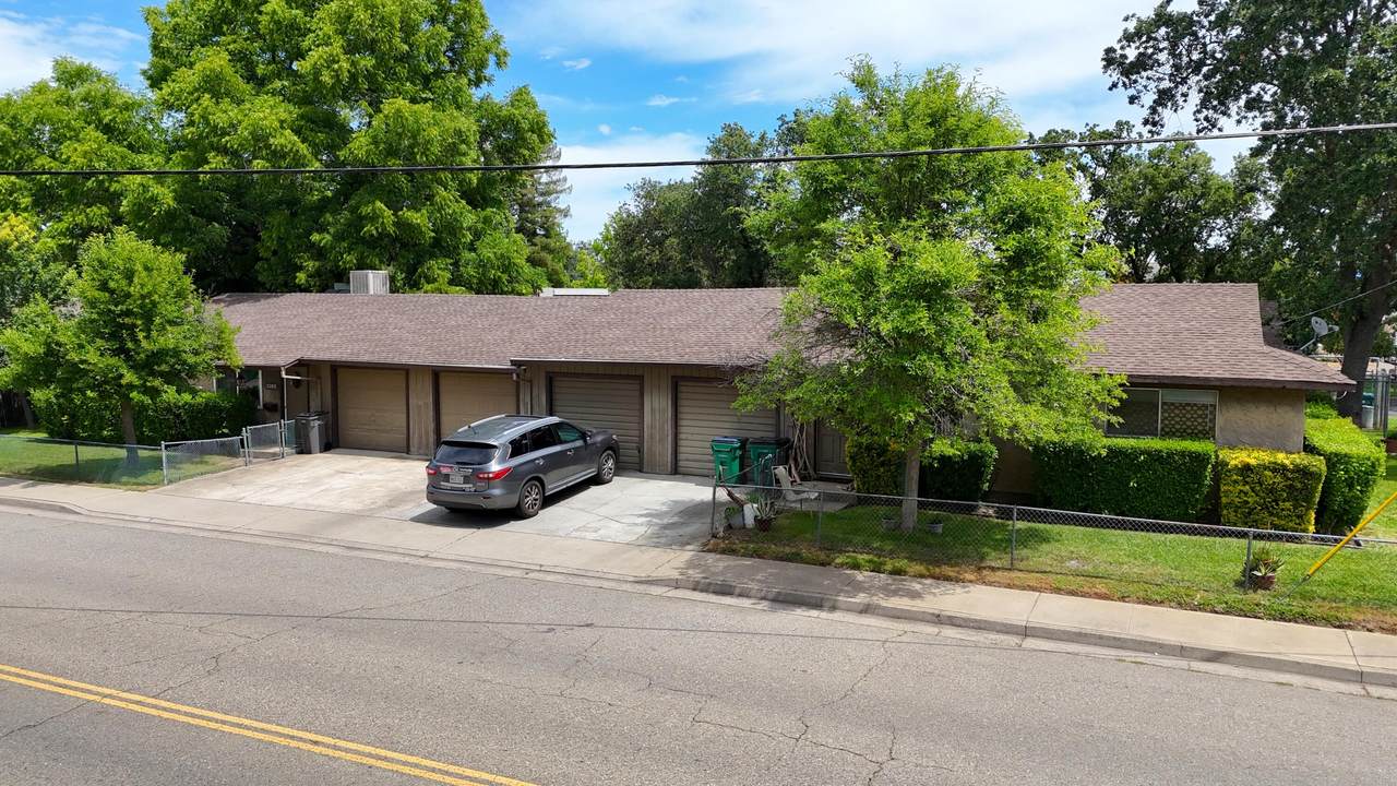 3185 Silver Street - Photo 1
