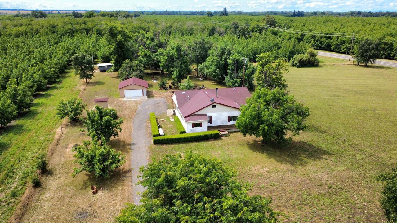 25035 66th Avenue - Photo 1