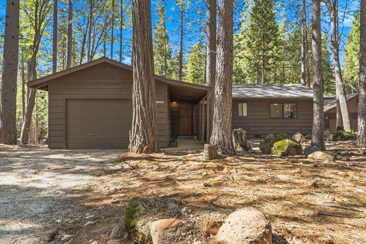 30522 Sleepy Hollow Drive - Photo 1
