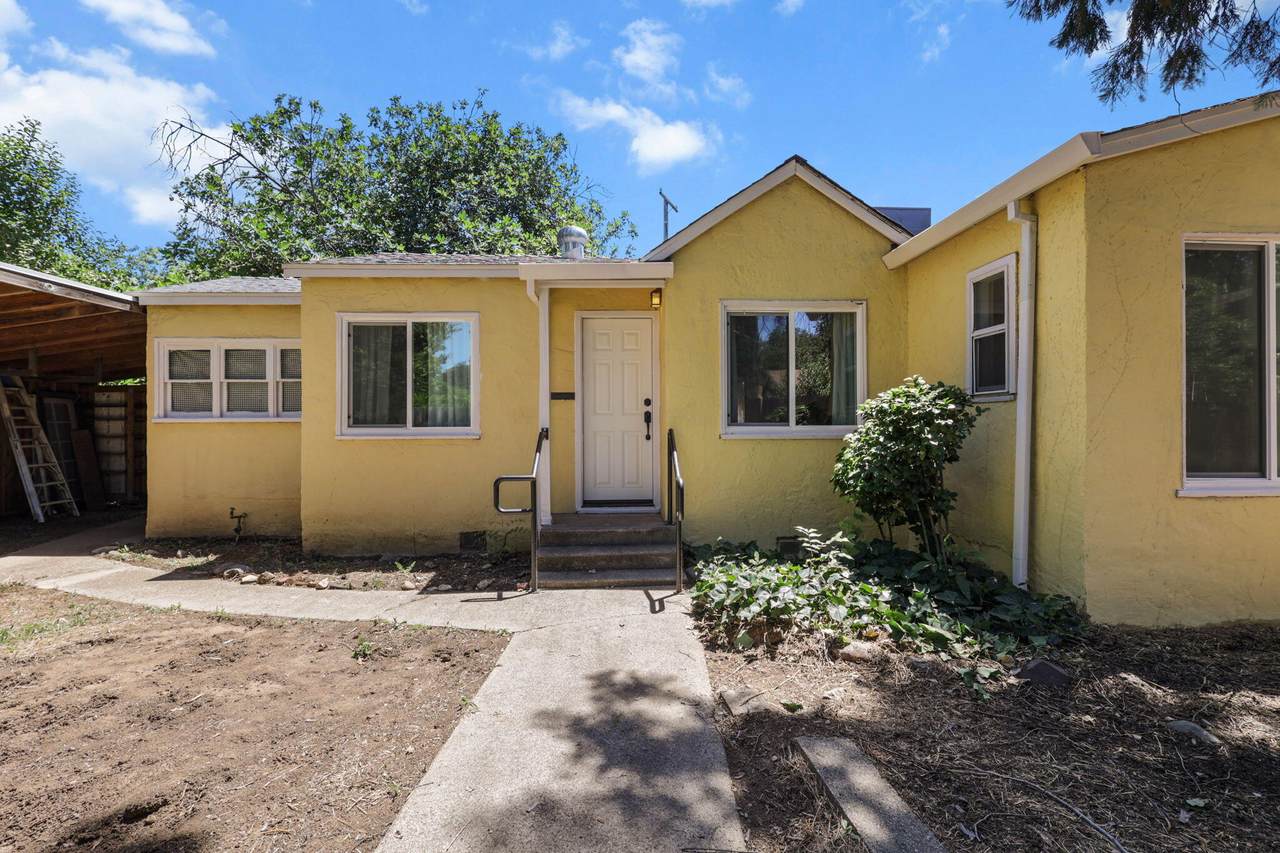 700 Severtson Drive - Photo 1