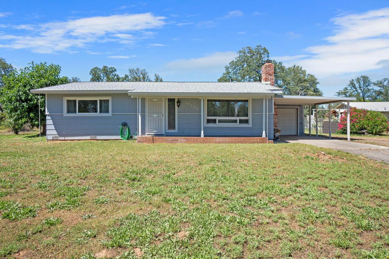 18526 Martin Way - Photo 1