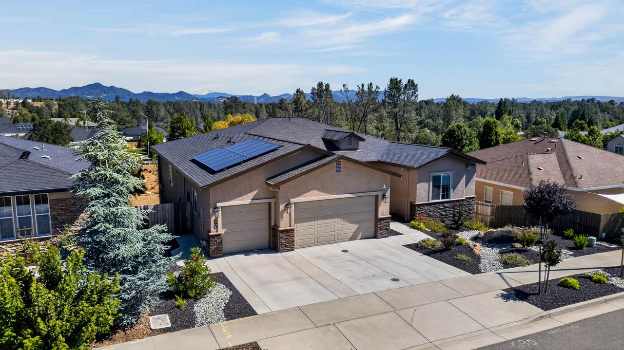690 Mill Valley Parkway - Photo 1
