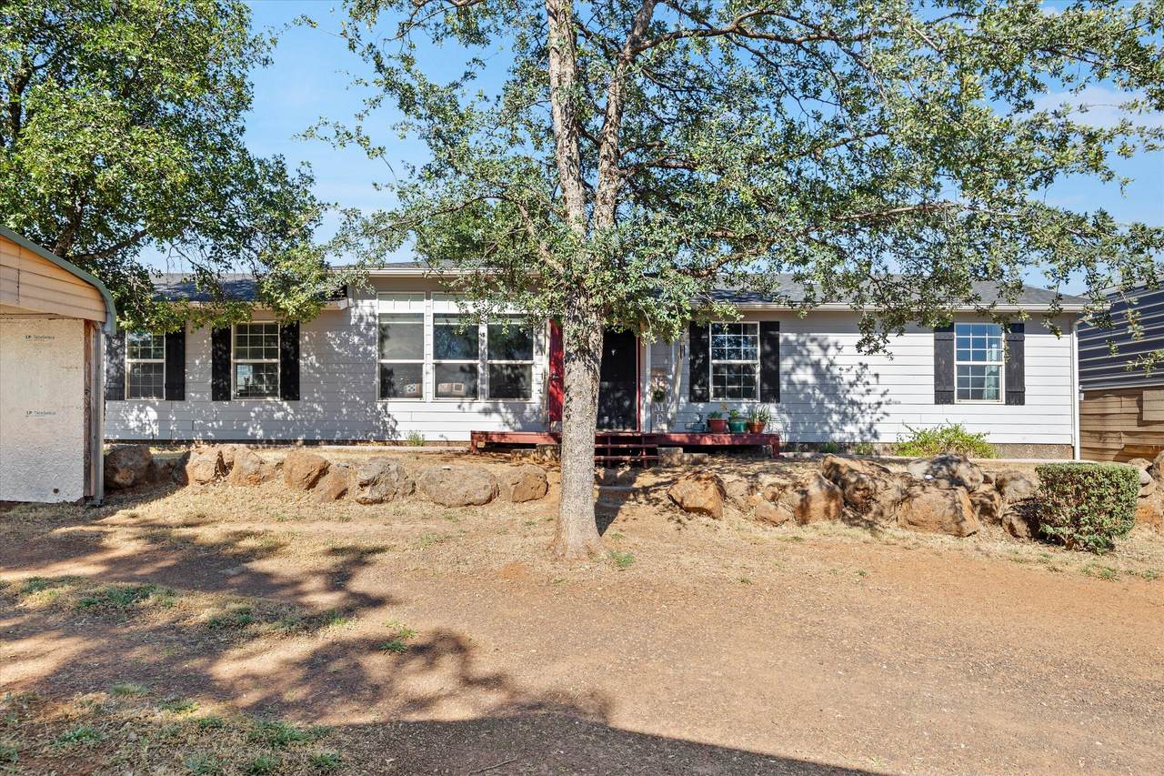 32223 Battleview Drive - Photo 1