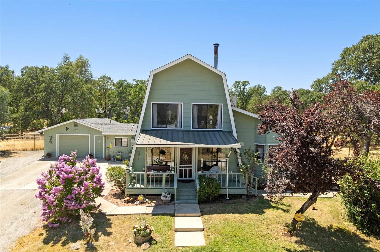 21759 Papoose Drive - Photo 1