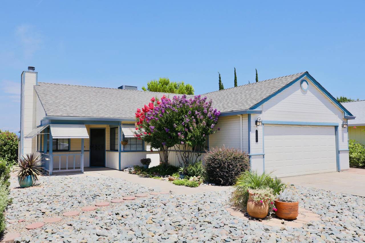 1508 Whistling Drive - Photo 1
