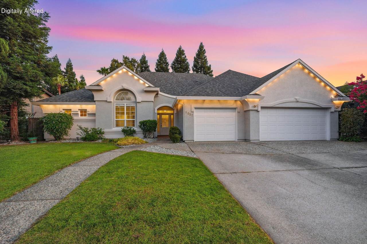 1652 Spanish Bay Drive - Photo 1
