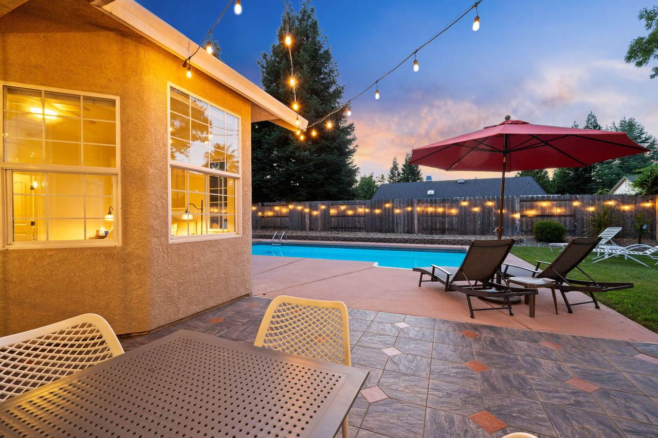 5850 Norwich Court - Photo 1