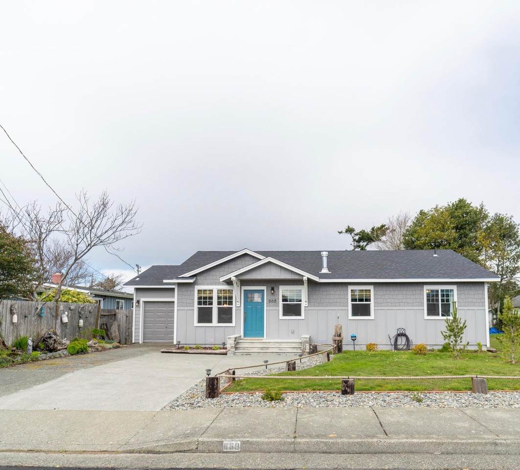 668 Cooper Avenue - Photo 1