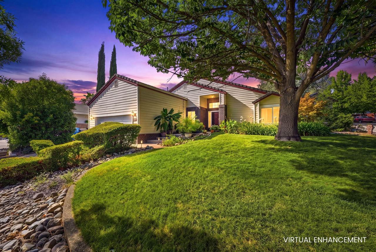 536 Country Oak Drive - Photo 1