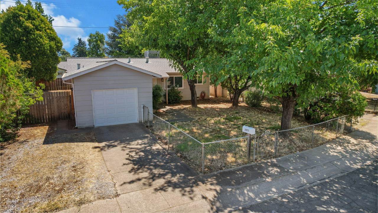 3971 Meteor Street - Photo 1
