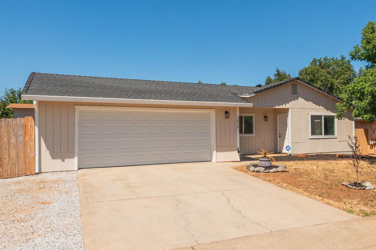 1416 Arizona Street - Photo 1