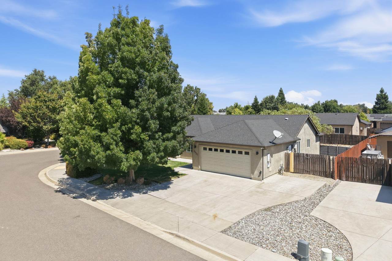3537 Bellerock Drive - Photo 1
