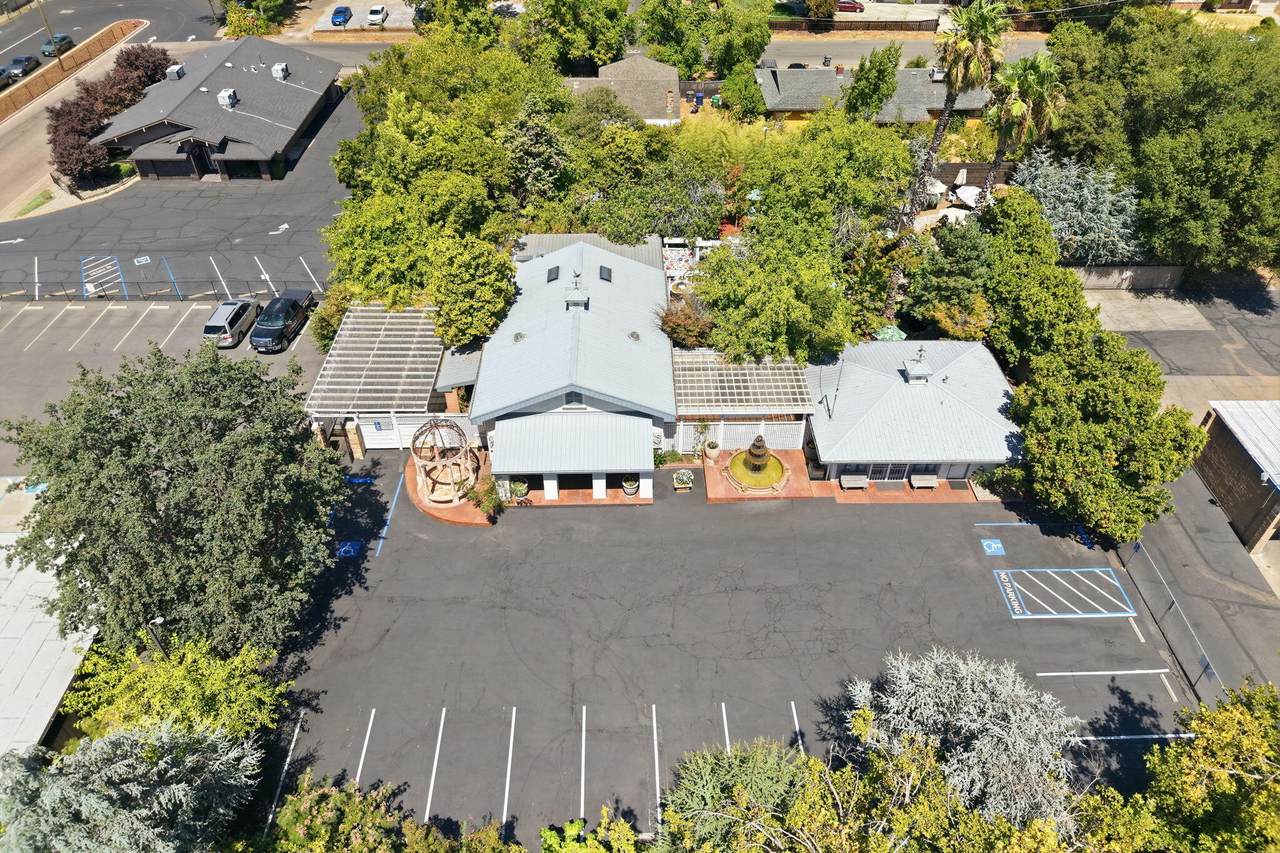 870 Hartnell Avenue - Photo 1