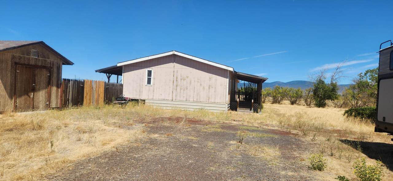 44022 California 299 - Photo 1