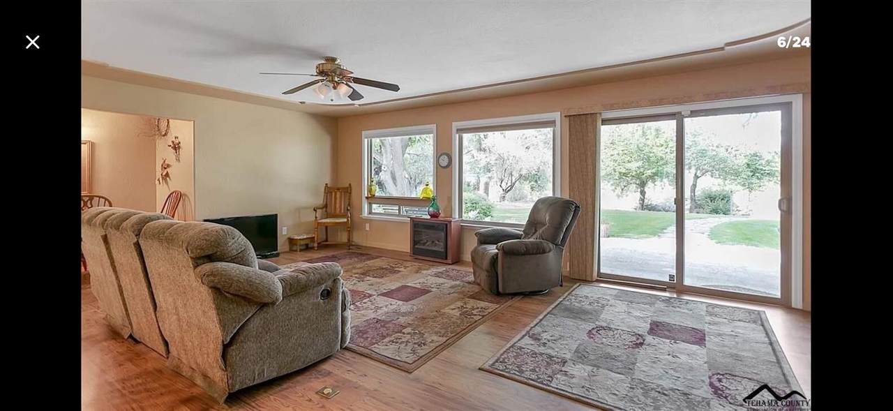 125 Howell Avenue - Photo 1