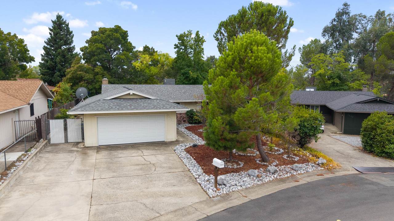 5637 Cascade Drive - Photo 1