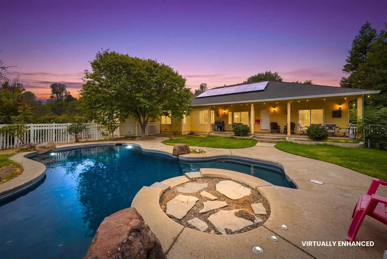 19355 Jacqueline Street - Photo 1