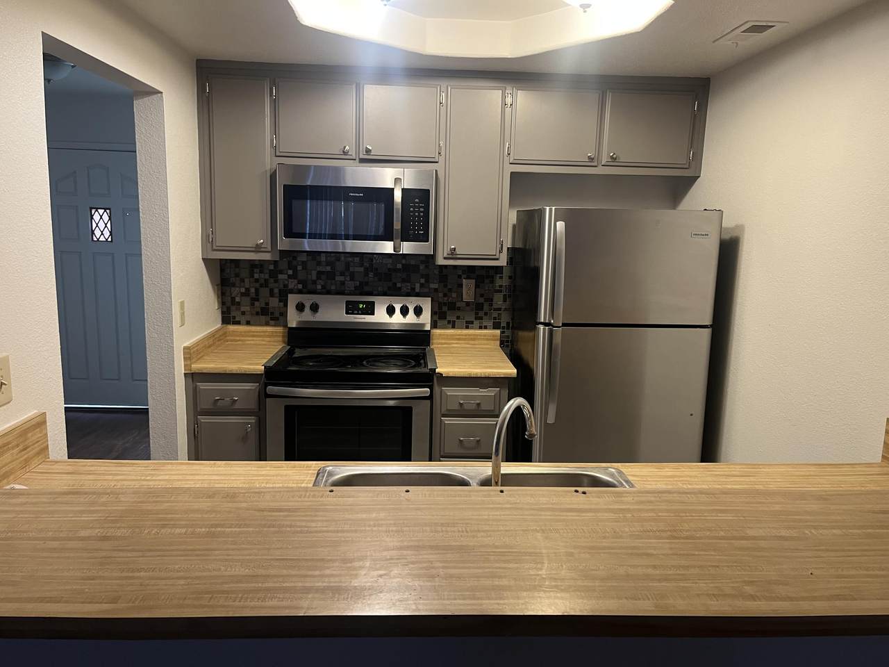 1275 Wurch Way - Photo 1