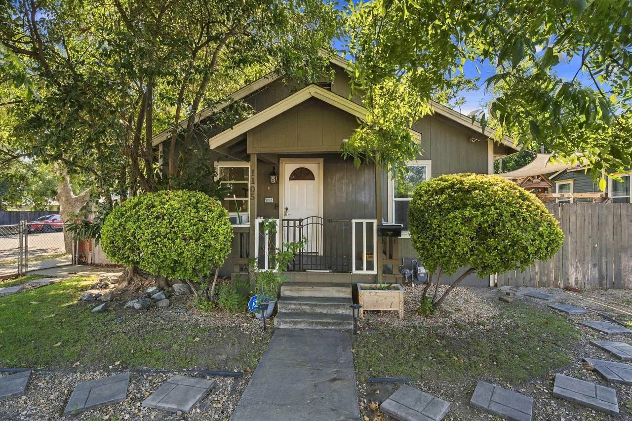 1105 Monroe Street - Photo 1
