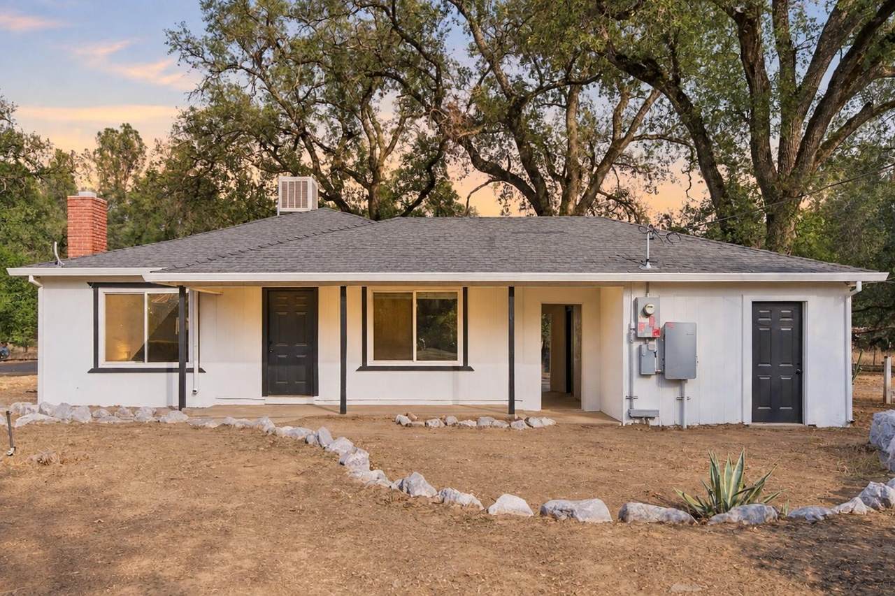 10247 Salmon Creek Road - Photo 1