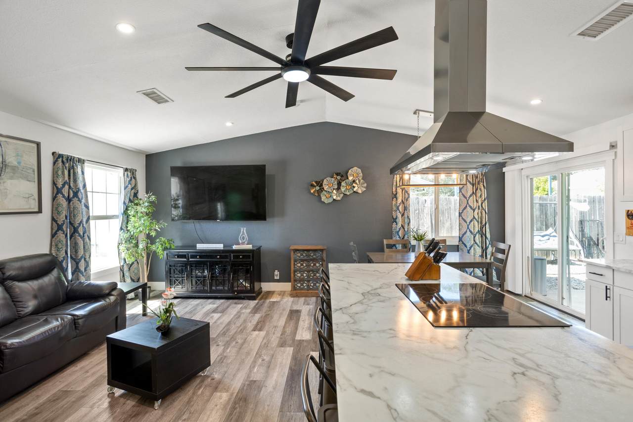 652 Brookridge Drive - Photo 1