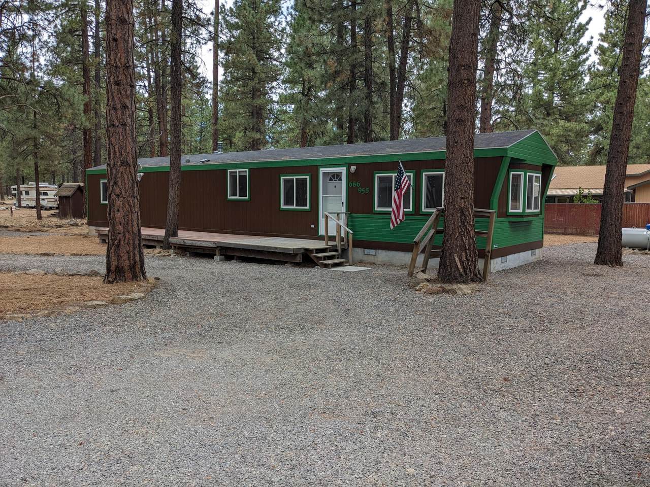 686-955 Sycamore Way - Photo 1