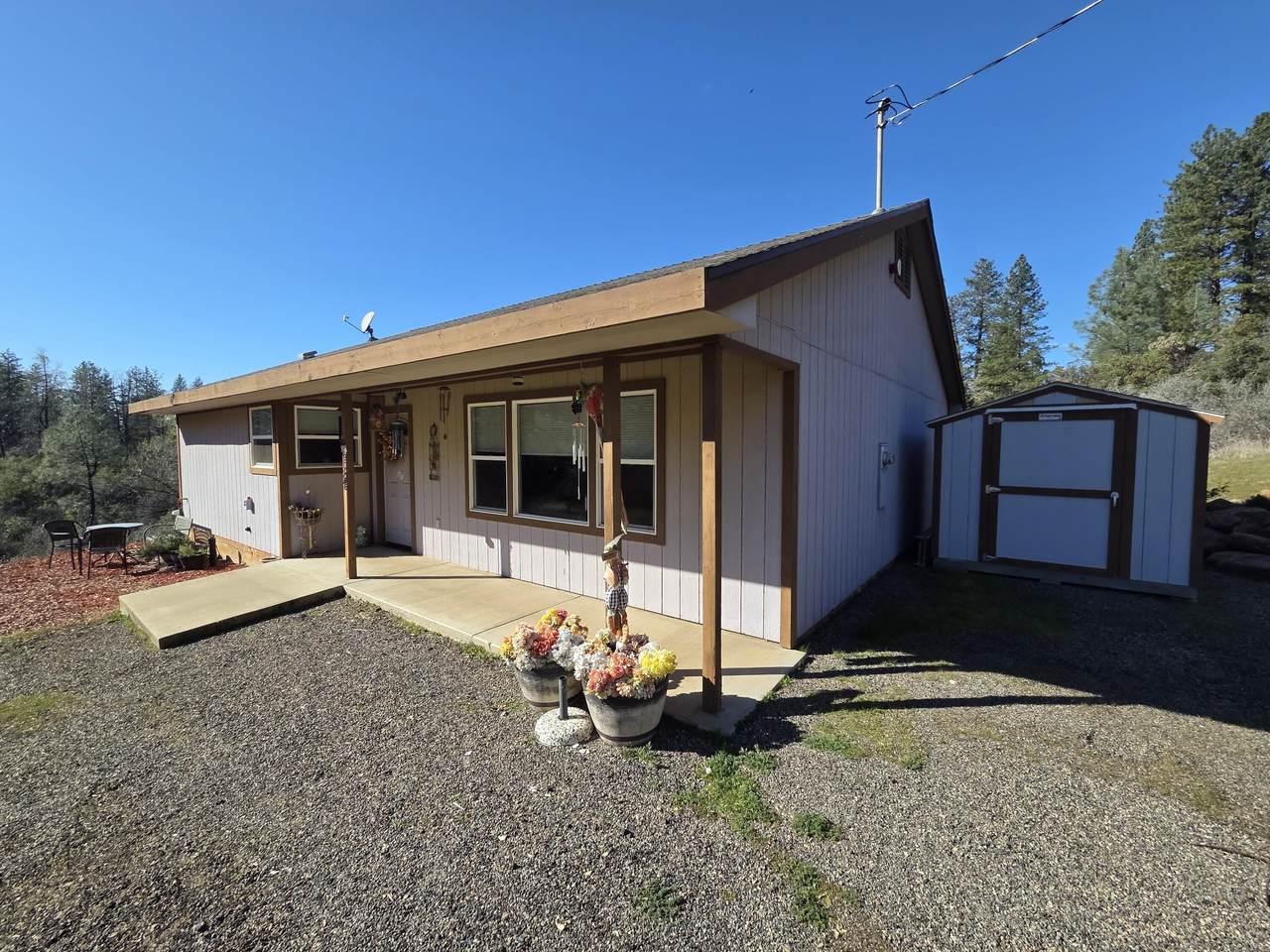 6612 Black Butte Road - Photo 1