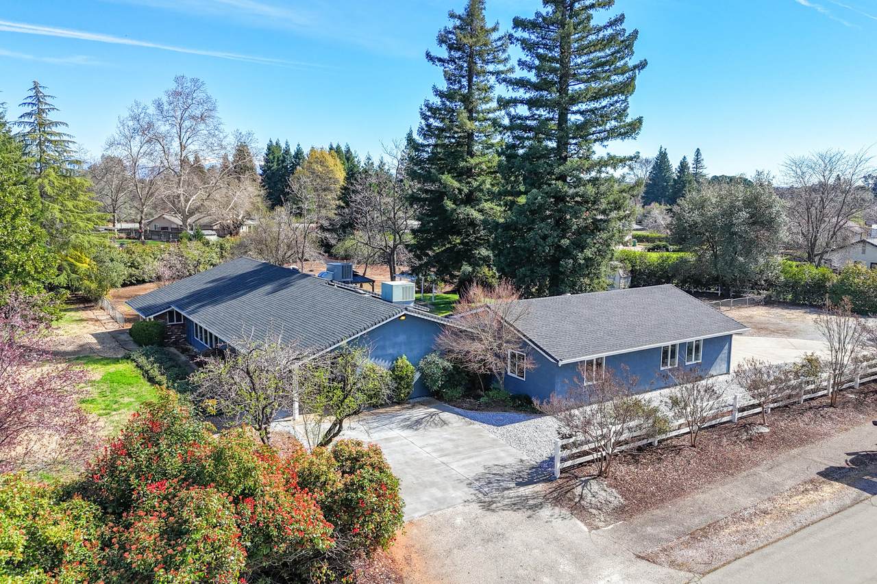 19767 Paso Robles Avenue - Photo 1