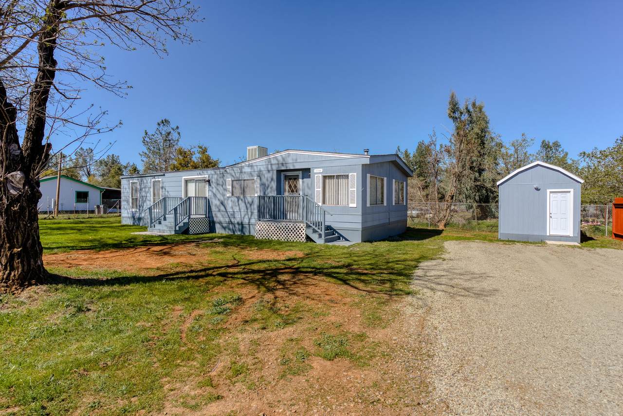 17480 Maryann Ln - Photo 1