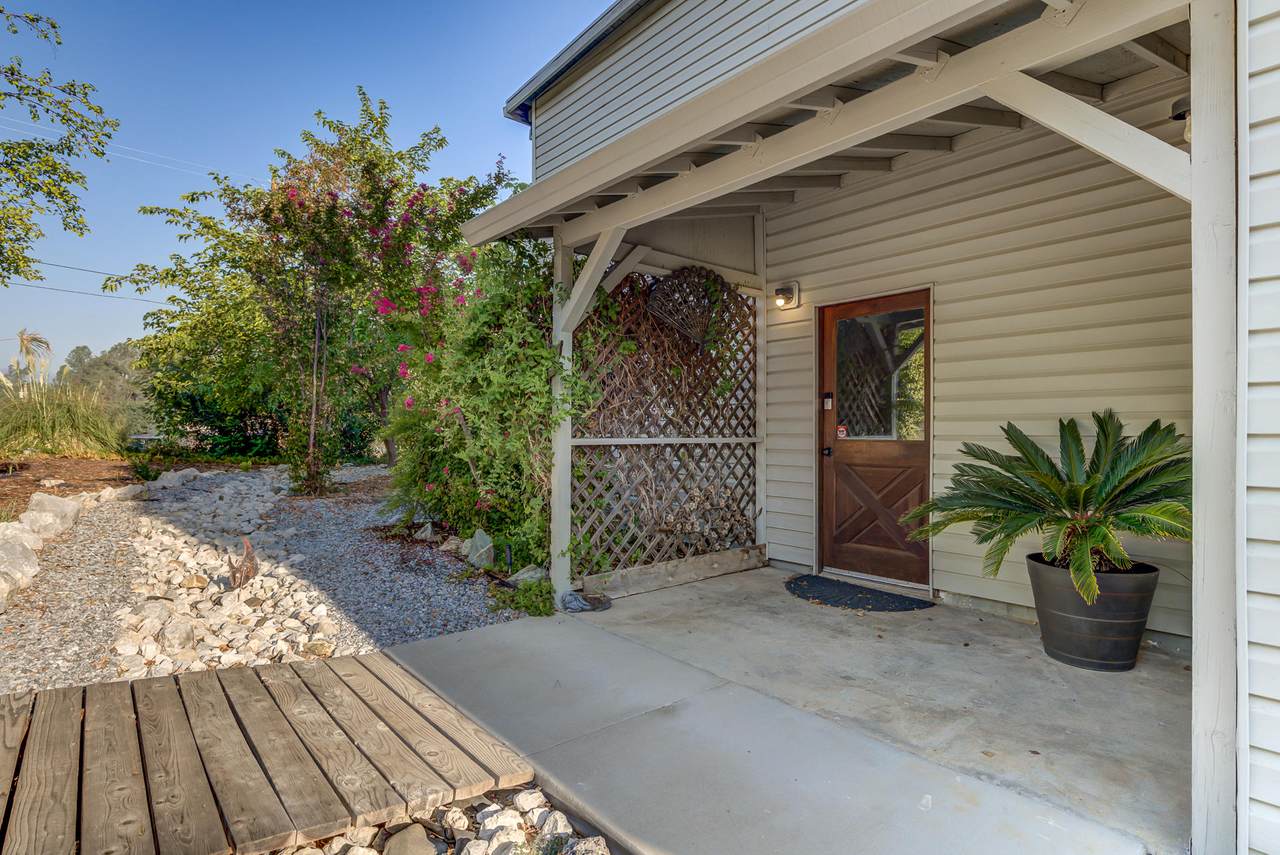 2311 Ivy Ave - Photo 1