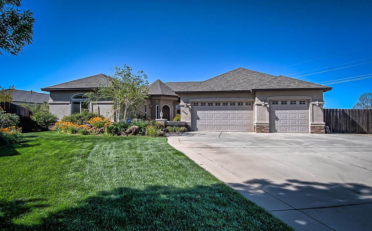 3698 Deuce Way - Photo 1