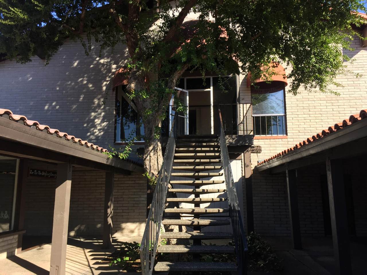 2455 Athens Avenue, Suite B - Photo 1