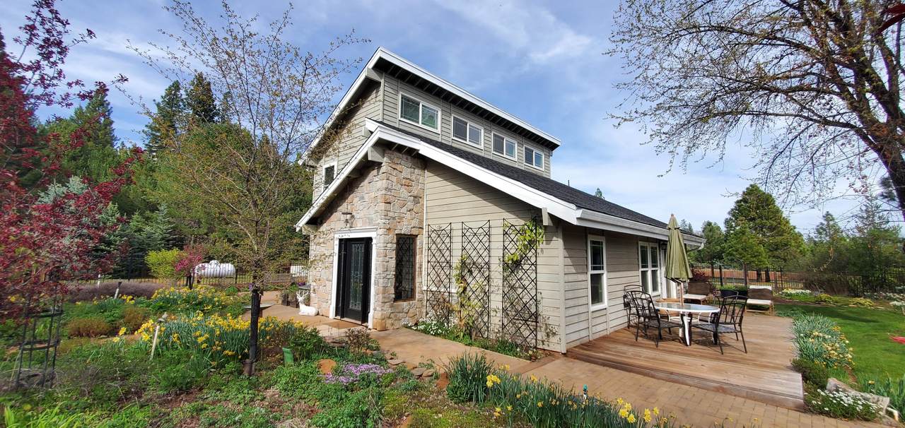 39544 Mcarthur Rd - Photo 1