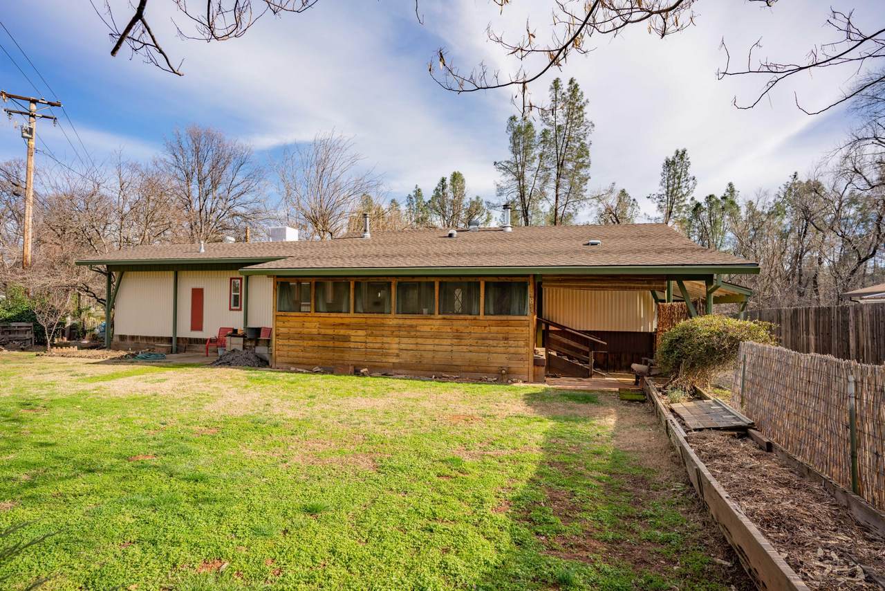 181 Branstetter Ln - Photo 1