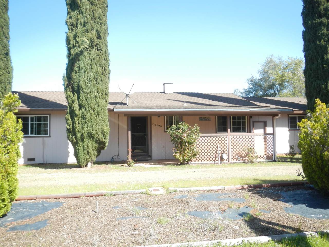 20208 Lago St - Photo 1