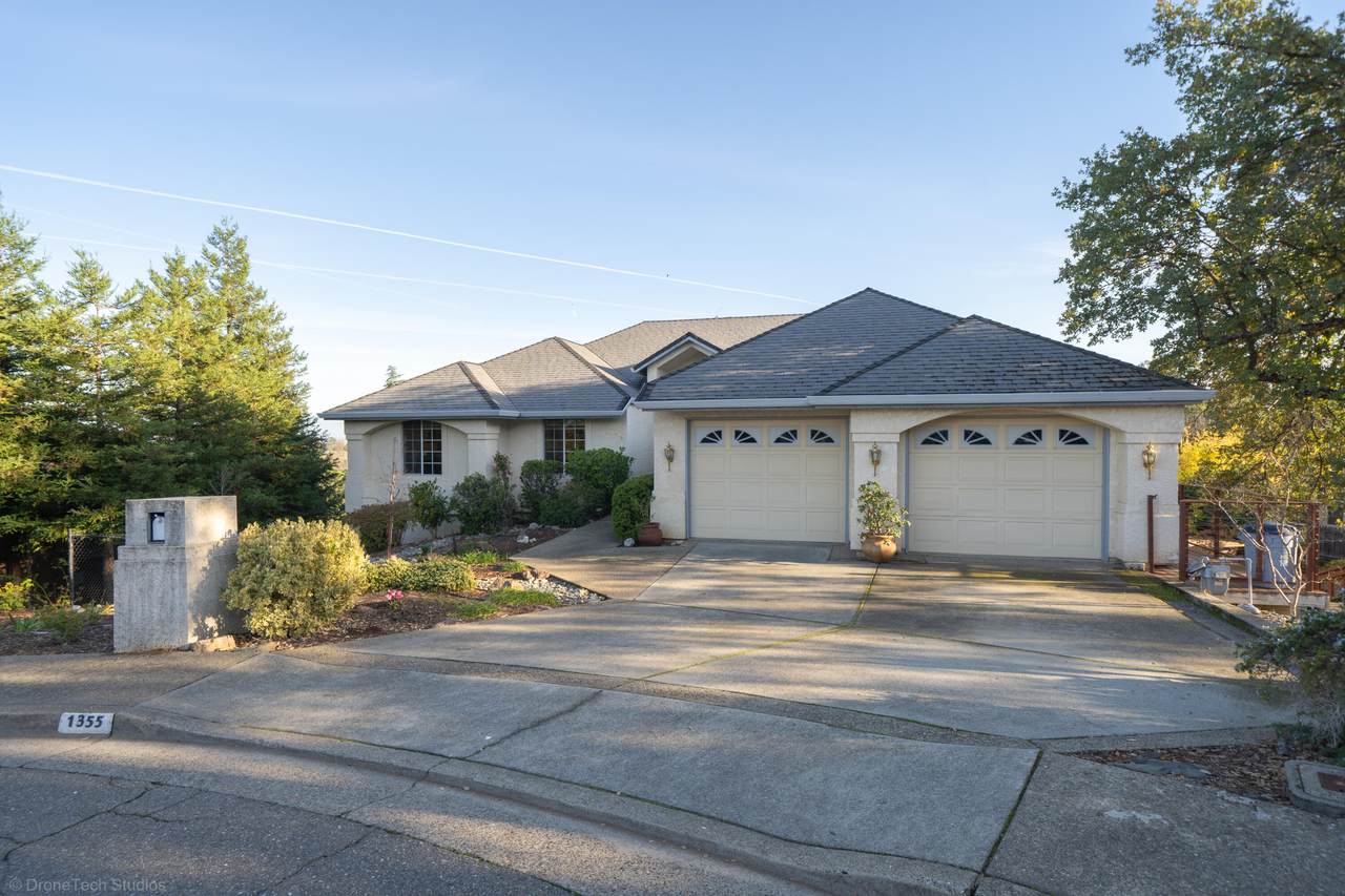 1355 Bambury Ct - Photo 1