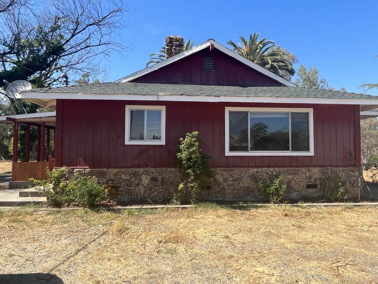 2713 Woodson Ave - Photo 1