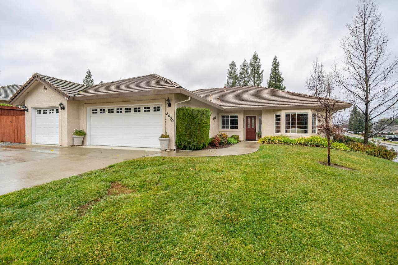 3400 Showboat Ct - Photo 1