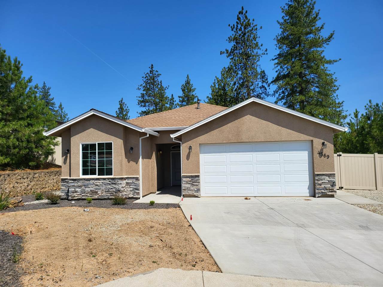 4569 Risstay Way - Photo 1