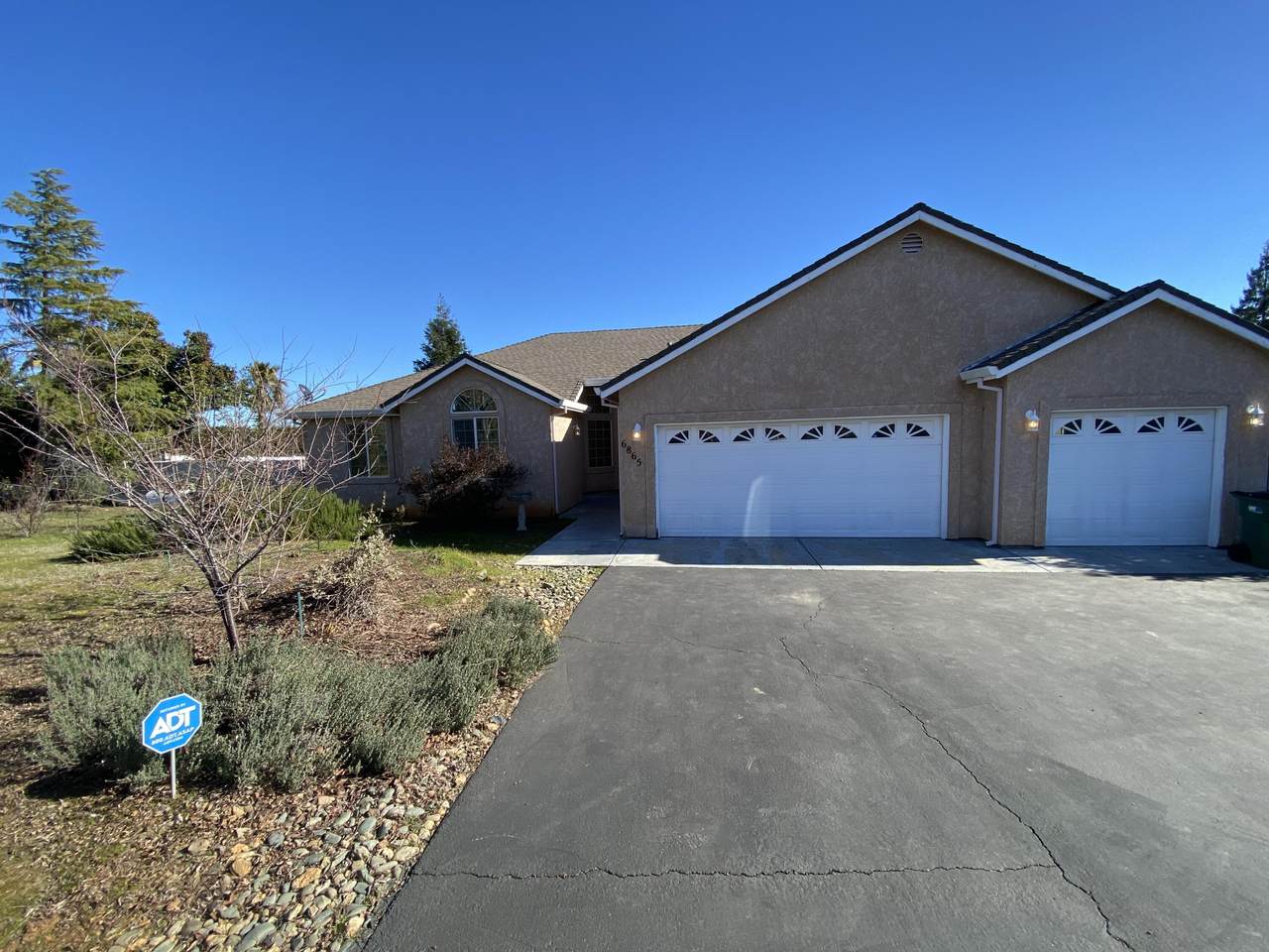 6865 Amber Ridge Drive - Photo 1