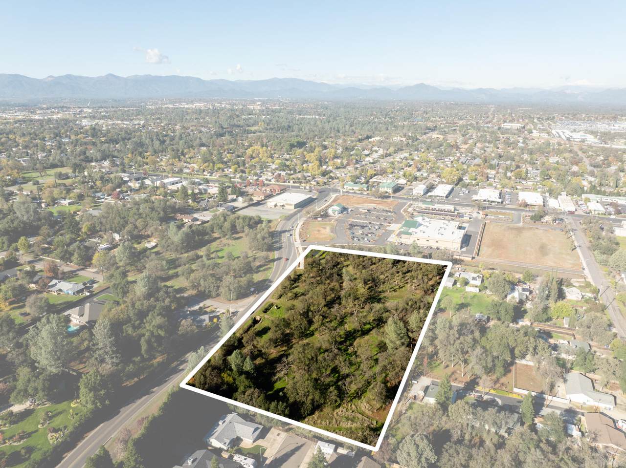  Shasta View - Photo 1