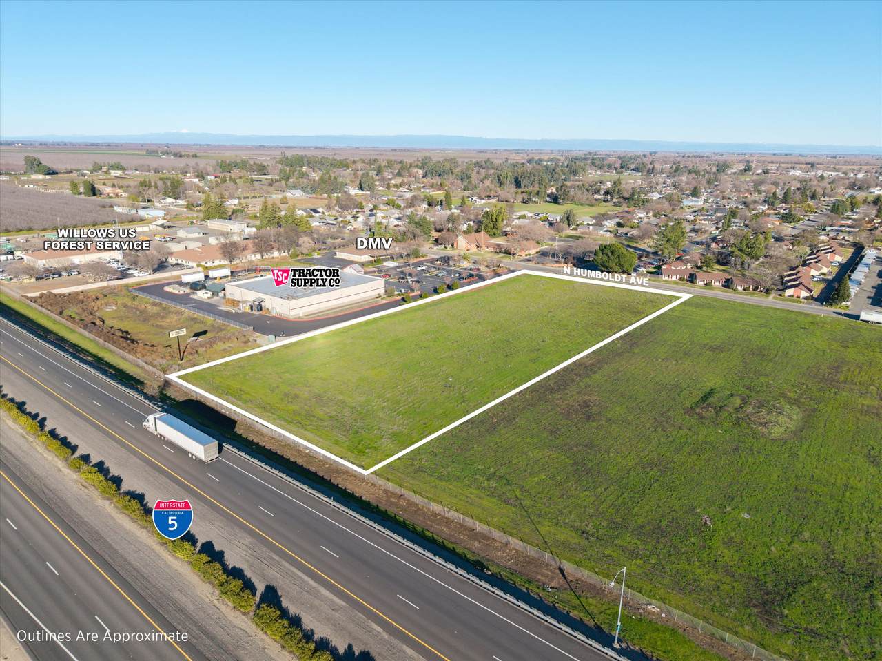 707 Humboldt Avenue - Photo 1